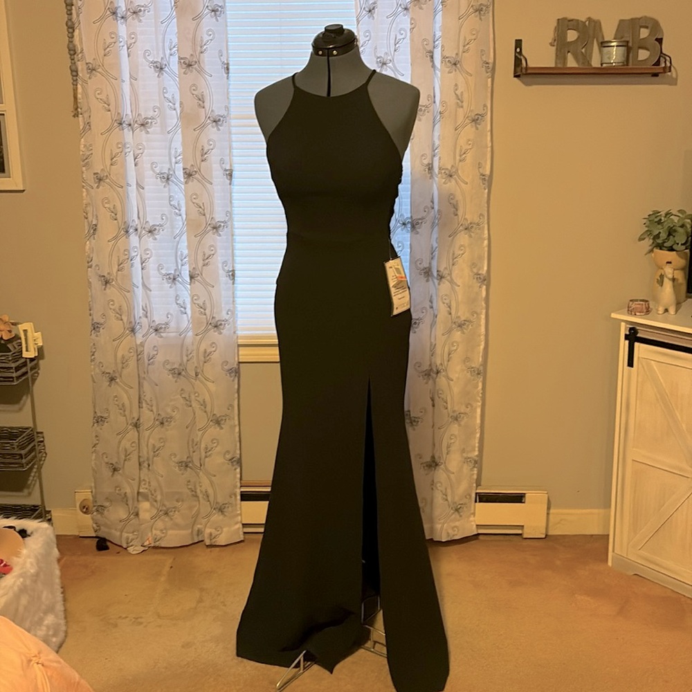 Black prom dress w/slit